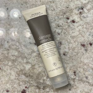 Aveda - Damage Remedy - Daily Hair Repair